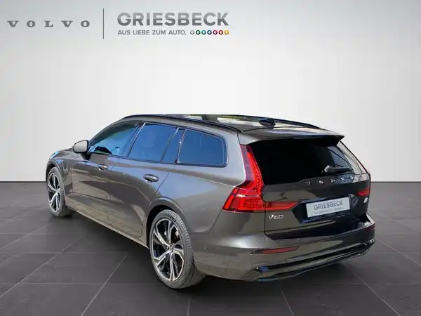 VOLVO V60 (3/21)