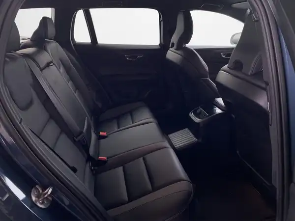 VOLVO V60 (13/22)