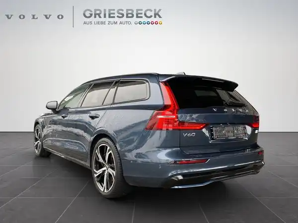 VOLVO V60 (3/22)