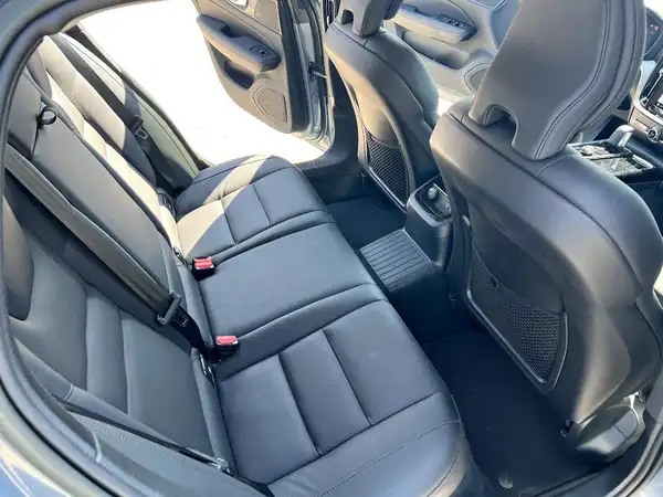 VOLVO V60 (16/27)