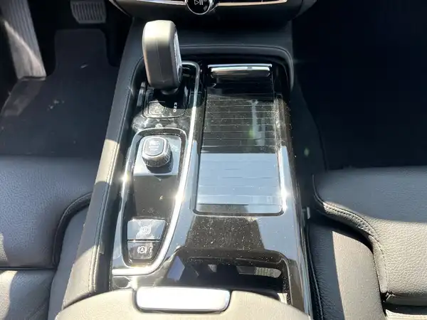 VOLVO V60 (24/27)
