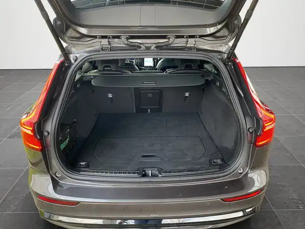 VOLVO V60 (14/21)