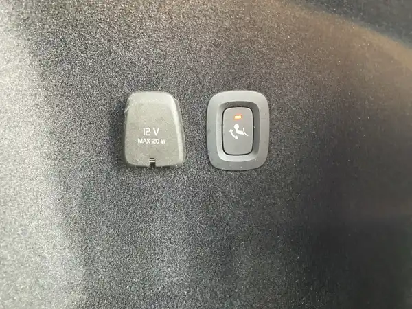 VOLVO V60 (20/21)