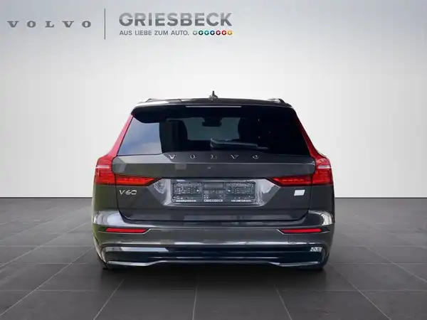 VOLVO V60 (4/21)