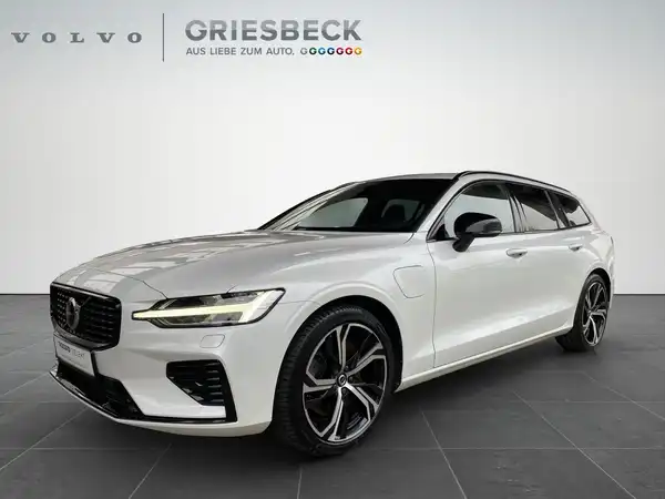 VOLVO V60 (1/22)