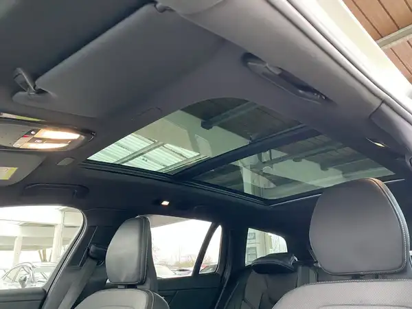 VOLVO V60 (20/22)