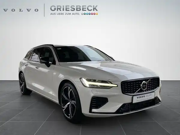 VOLVO V60 (6/22)