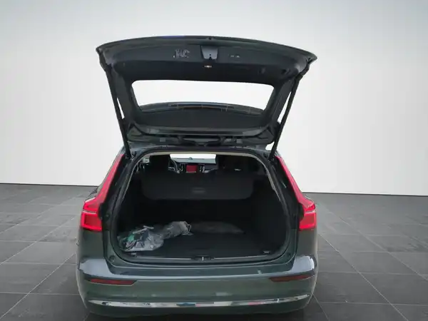 VOLVO V60 (16/21)