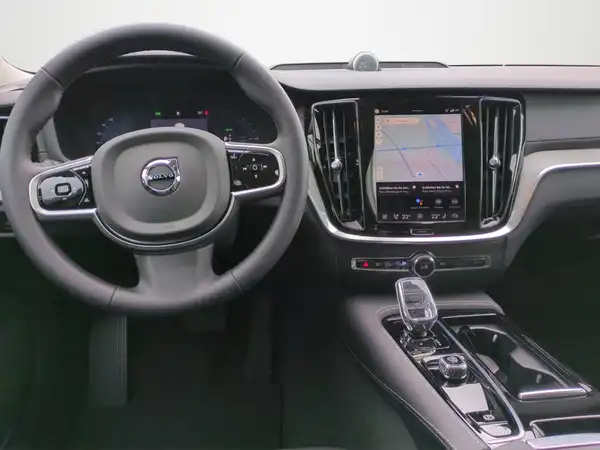 VOLVO V60 (10/21)
