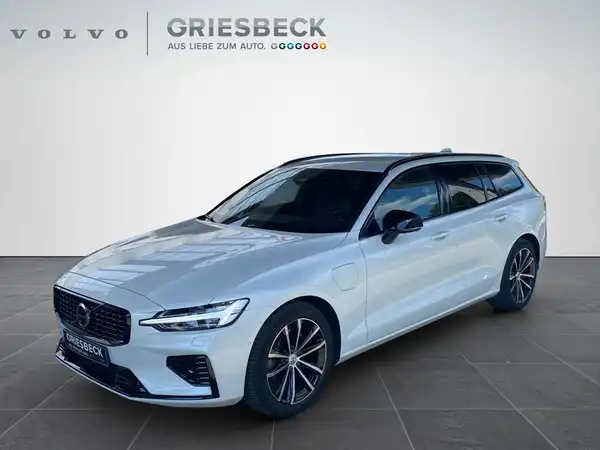 VOLVO V60 (1/22)
