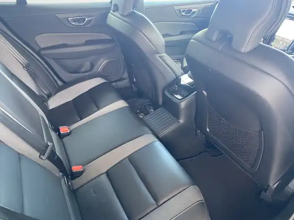VOLVO V60 (13/22)
