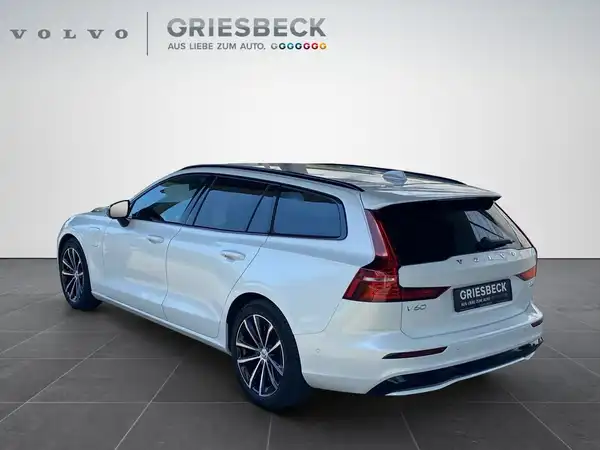 VOLVO V60 (3/22)