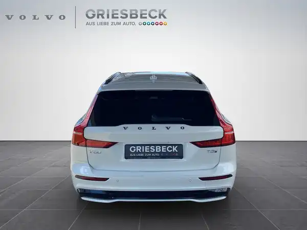 VOLVO V60 (4/22)