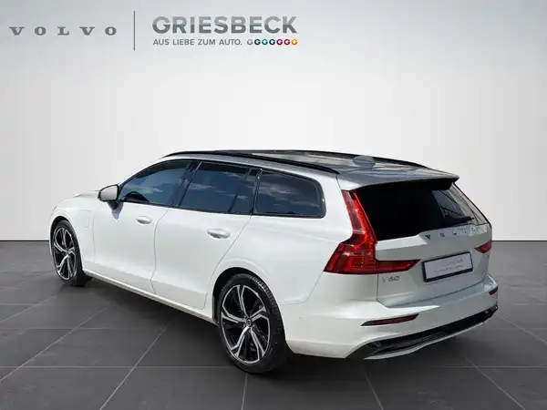 VOLVO V60 (3/22)