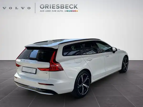 VOLVO V60 (5/22)