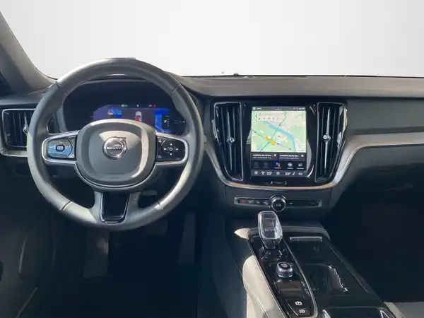 VOLVO V60 (8/22)
