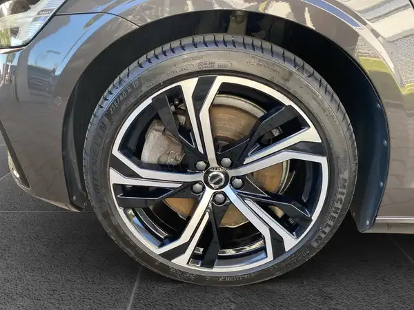 VOLVO V60 (15/21)
