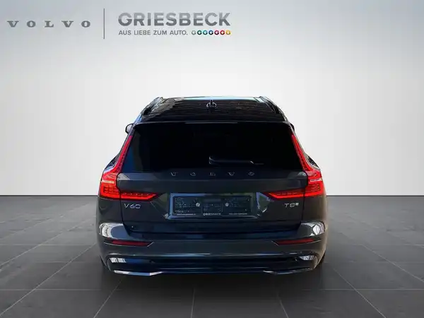 VOLVO V60 (4/21)