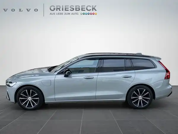 VOLVO V60 (2/22)