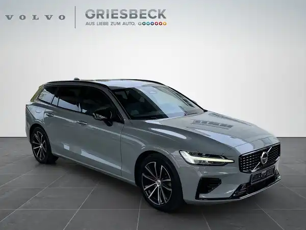 VOLVO V60 (6/22)