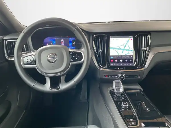 VOLVO V60 (8/22)
