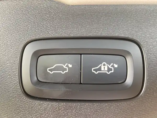 VOLVO V60 (21/21)