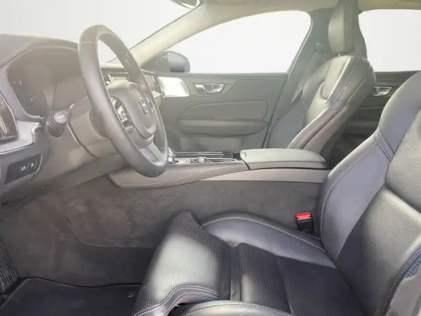 VOLVO V60 (7/21)