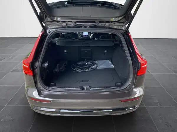 VOLVO V60 (14/22)