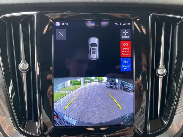 VOLVO V60 (19/22)