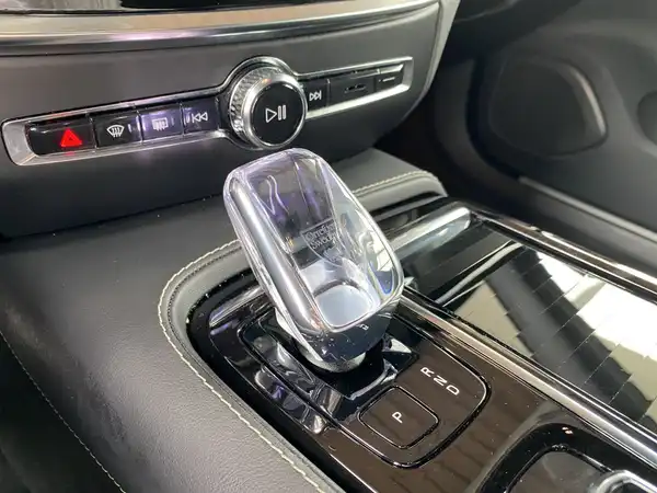 VOLVO V60 (20/22)