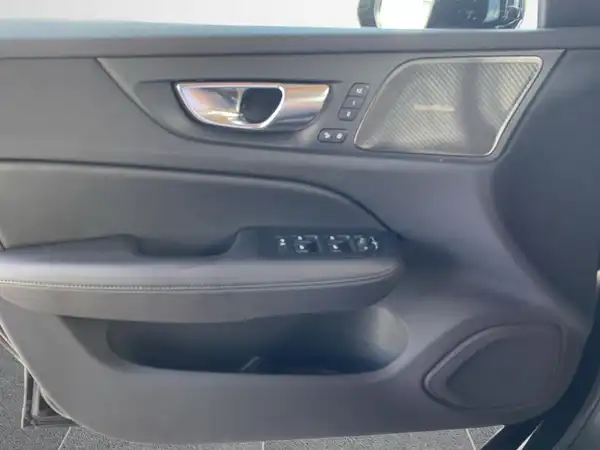 VOLVO V60 (17/21)