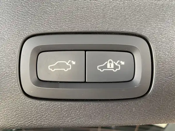 VOLVO V60 (21/21)