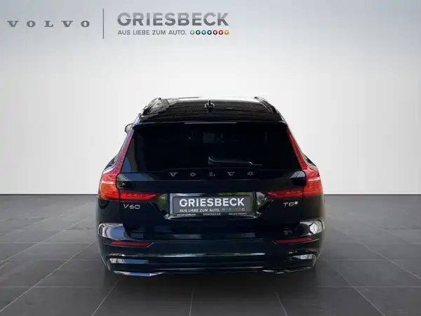 VOLVO V60 (4/21)
