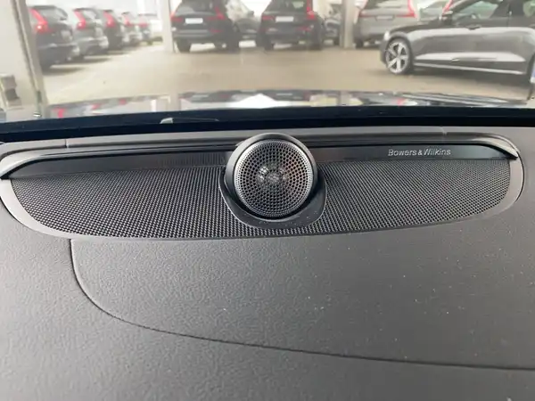 VOLVO V60 (18/23)