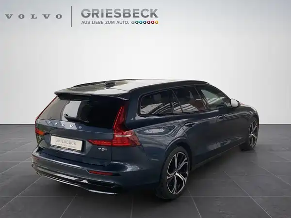 VOLVO V60 (5/23)