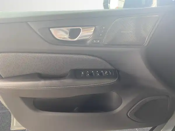 VOLVO V60 (17/21)