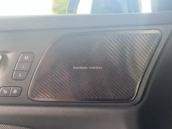 VOLVO V60 (18/21)