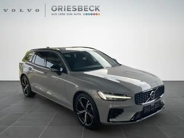 VOLVO V60 (6/21)