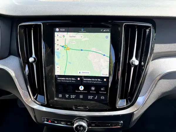 VOLVO V60 (23/26)