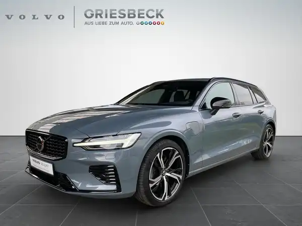 VOLVO V60 (1/23)