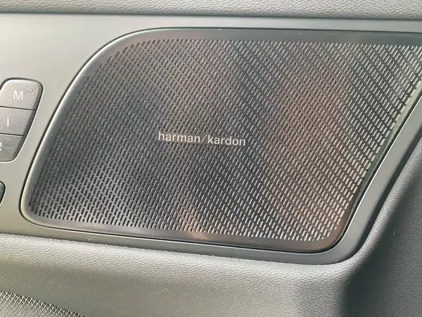 VOLVO V60 (20/23)