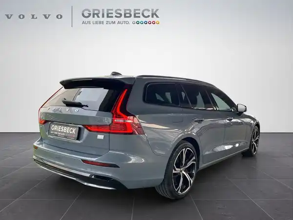 VOLVO V60 (5/23)