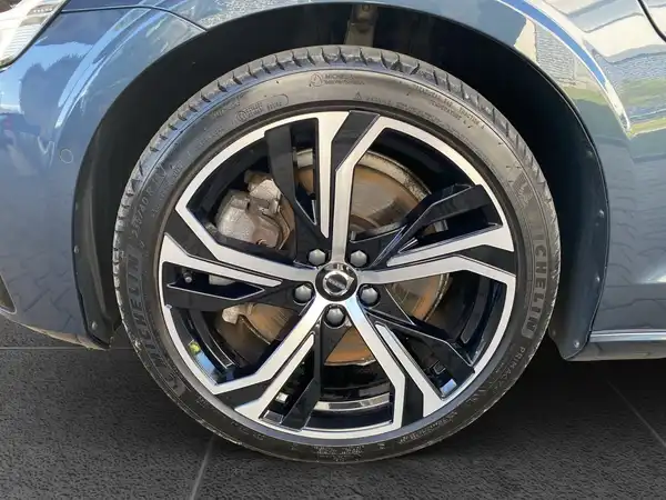 VOLVO V60 (15/23)