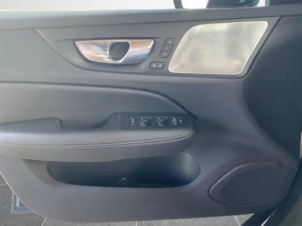 VOLVO V60 (17/23)