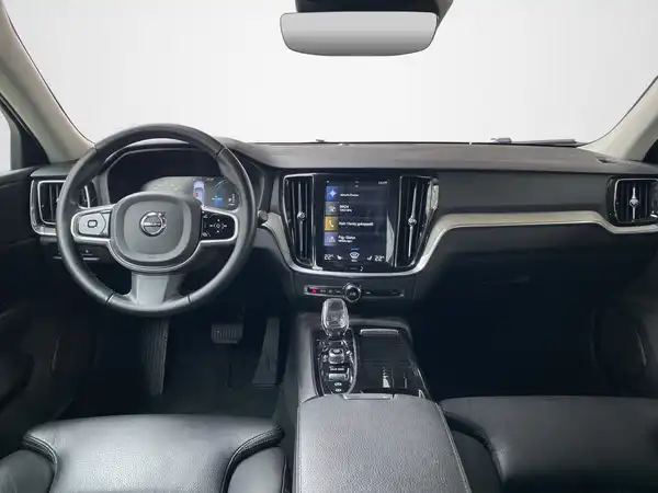 VOLVO V60 (8/20)