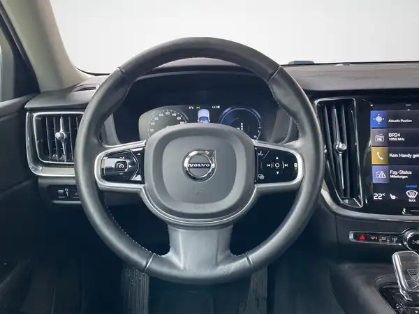 VOLVO V60 (10/20)