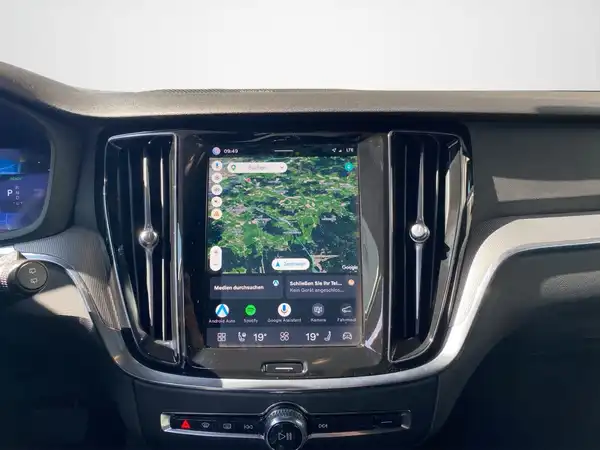 VOLVO V60 (11/22)
