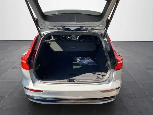 VOLVO V60 (14/22)