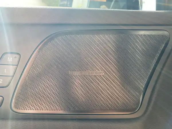 VOLVO V60 (18/22)