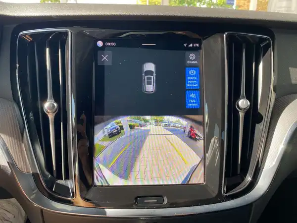 VOLVO V60 (20/22)